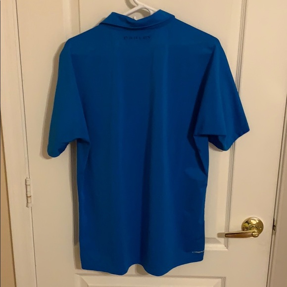 Blue Oakley Golf Polo - Picture 2 of 4